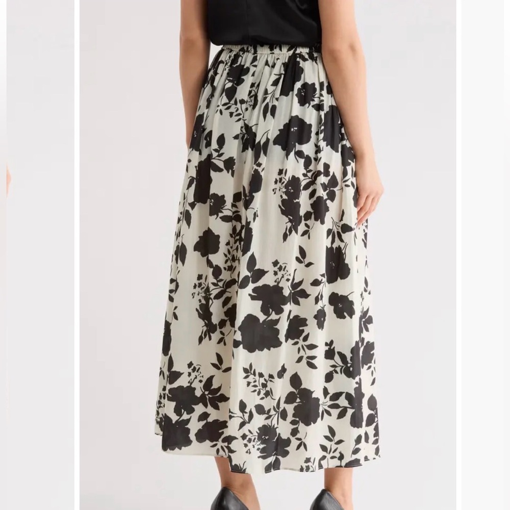 Tahari Floral Long Skirt with Pockets